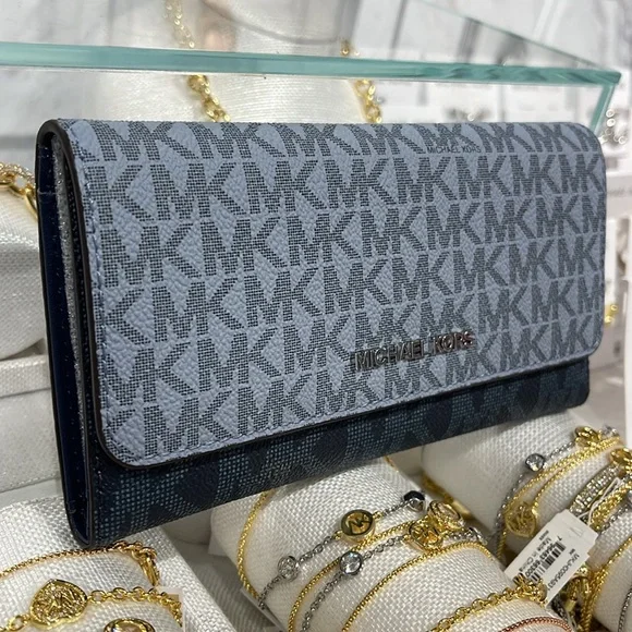Michael Kors Jet Set Large Logo Trifold WalletAdmiral Multi NWT